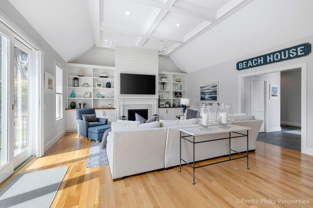 Rental in Cape Cod MA with Beach Access