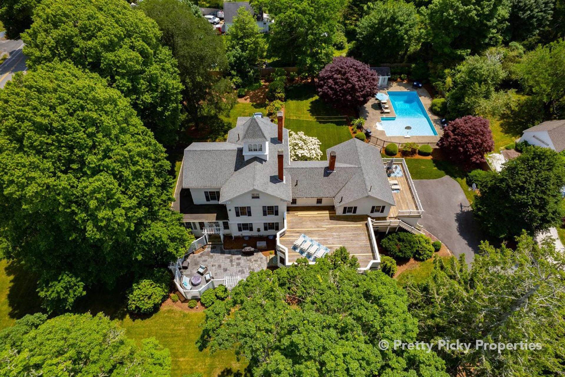 book our Centerville, Cape Cod Vacation Rentals